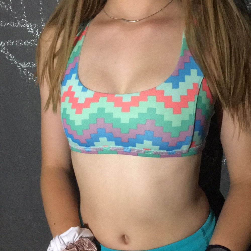 Ivivva checkered sports bra